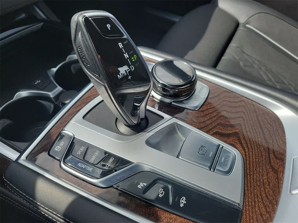 2022 BMW 7 Series 750i xDrive 12