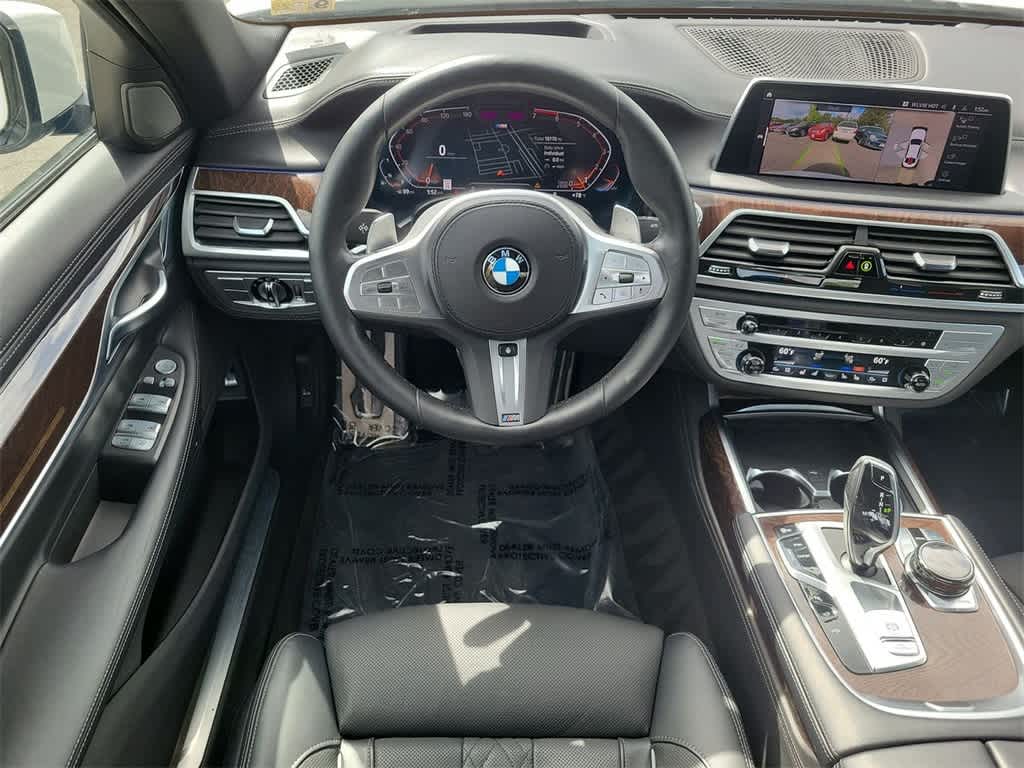 2022 BMW 7 Series 750i xDrive 21