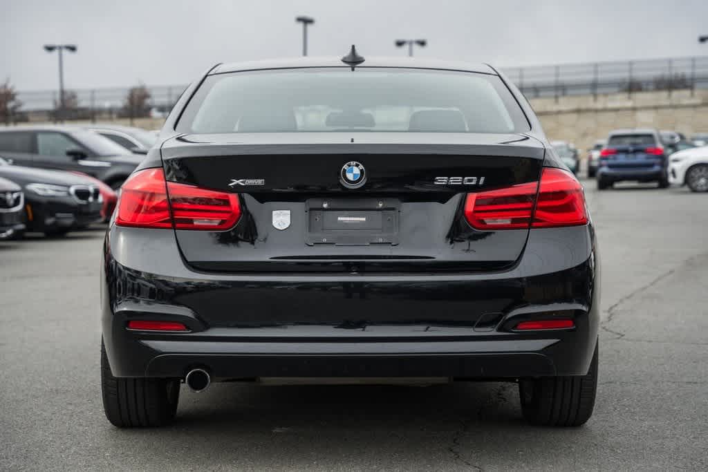 2016 BMW 3 Series 320i xDrive 5