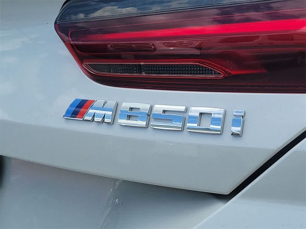 2023 BMW 8 Series M850i xDrive 24