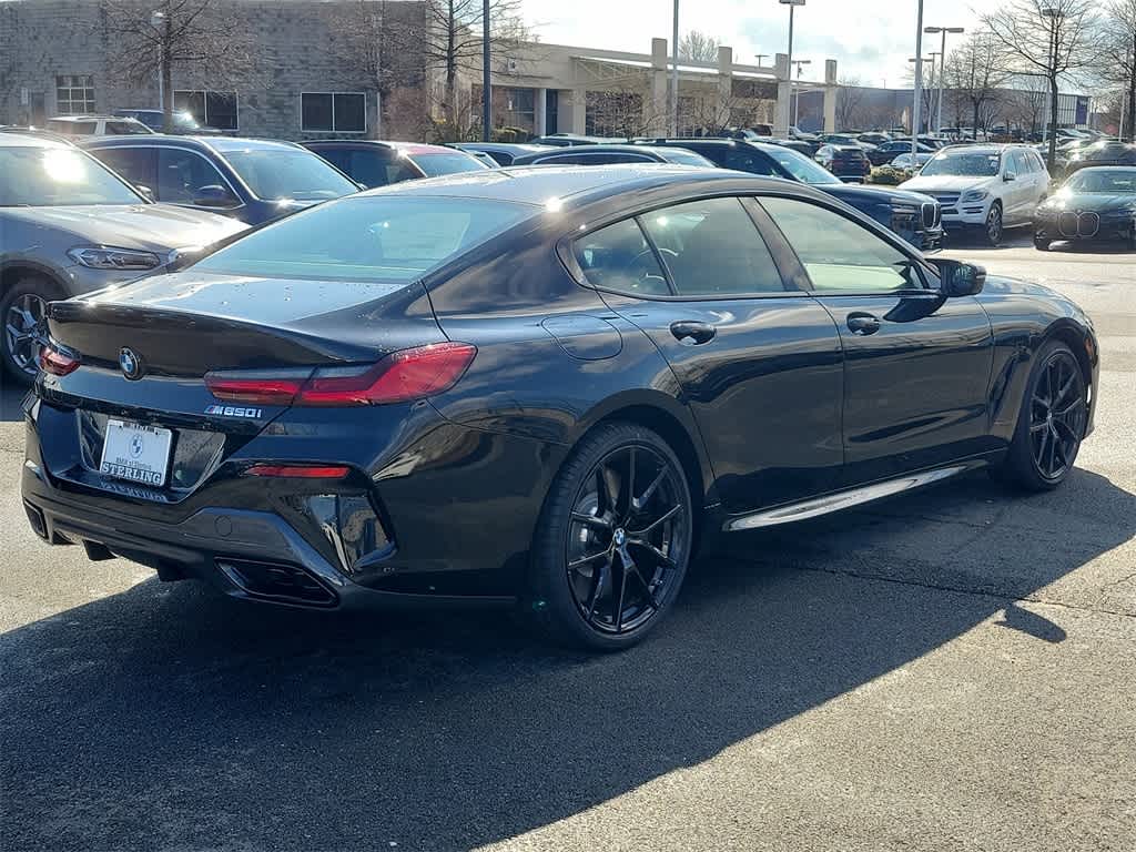 2024 BMW 8 Series M850i 3