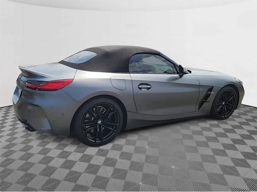 2023 BMW Z4 M40i 8