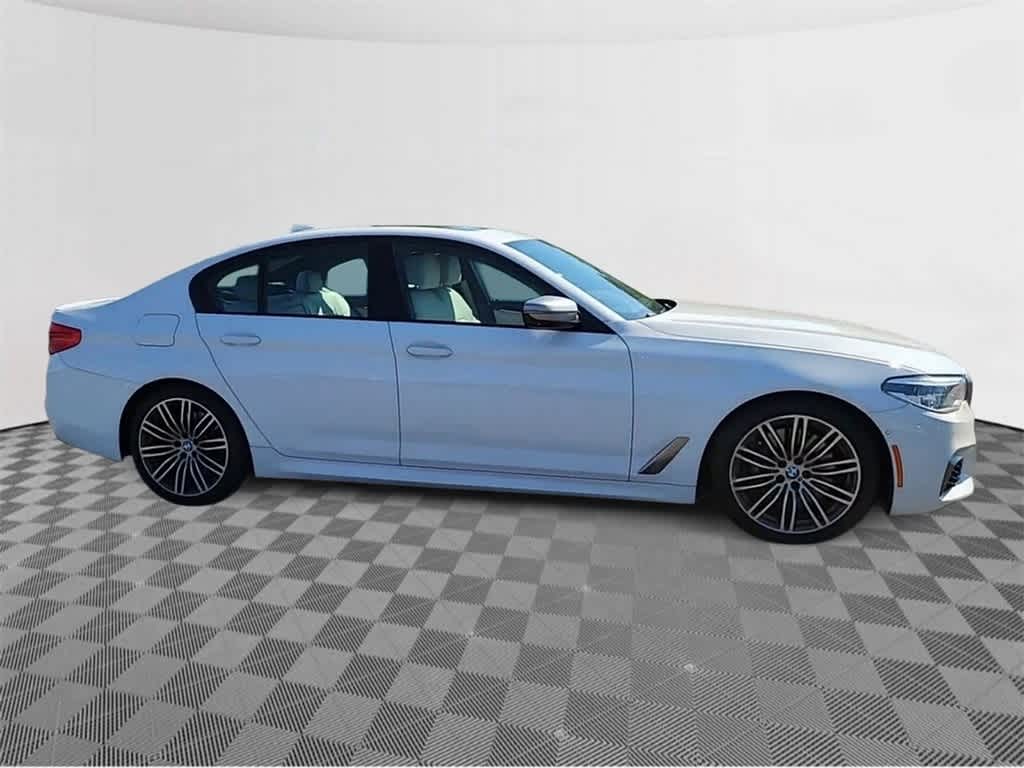 2019 BMW 5 Series M550i xDrive 9