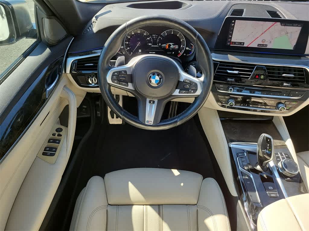 2019 BMW 5 Series M550i xDrive 21