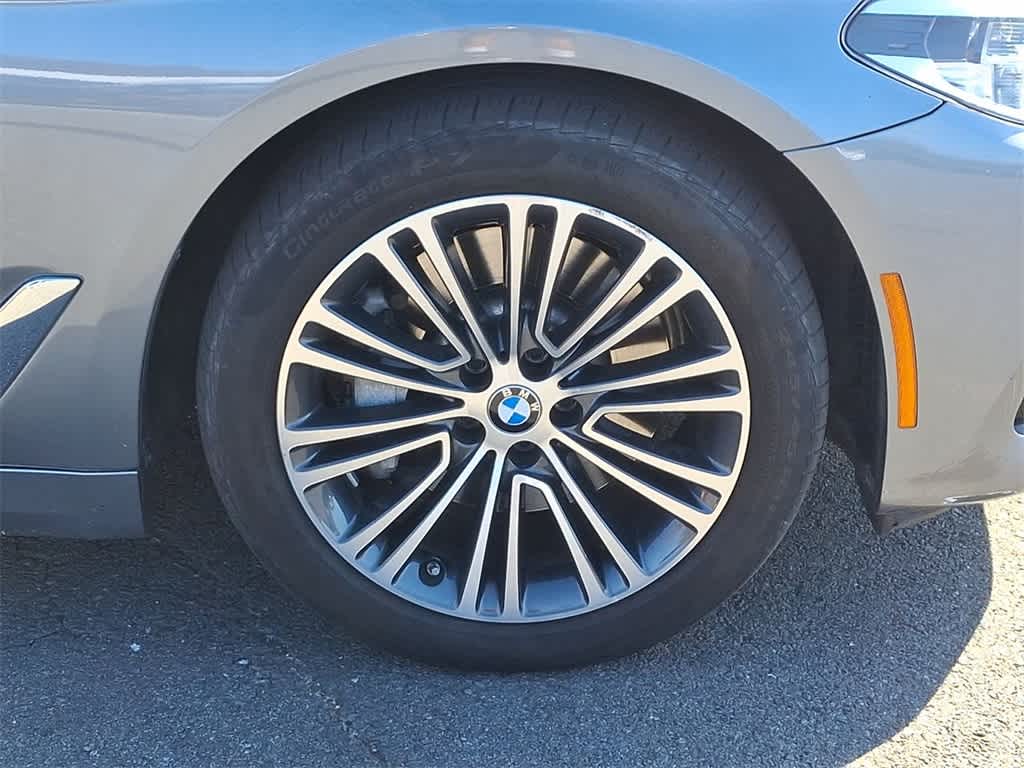 2019 BMW 5 Series 540i xDrive 25