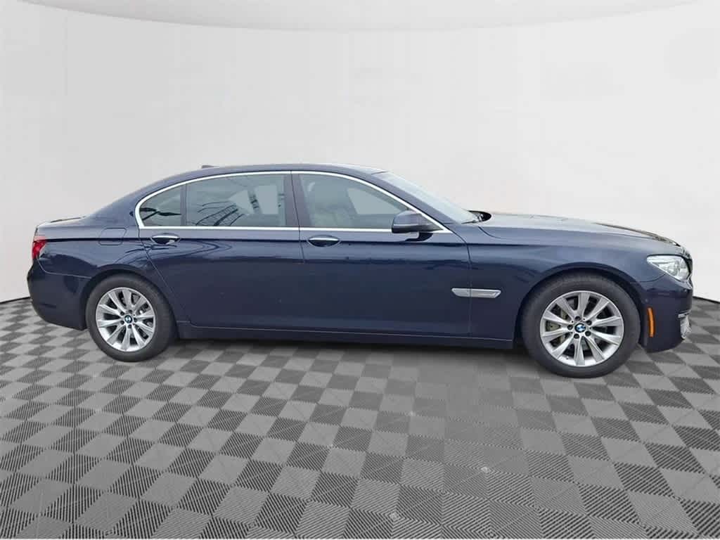 2015 BMW 7 Series 740Li xDrive 9