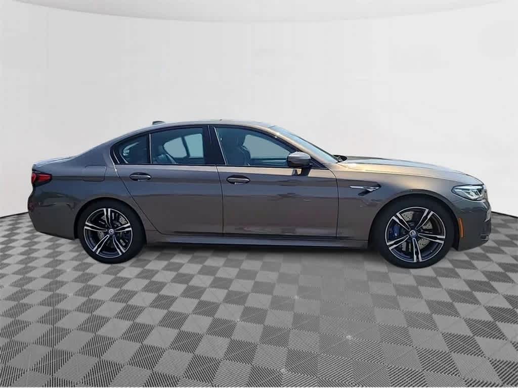 2022 BMW M5 BASE 9