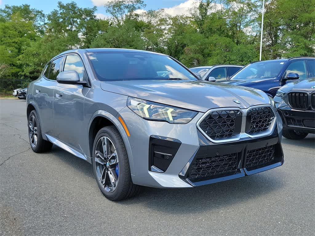 2025 BMW X2 xDrive28i 2