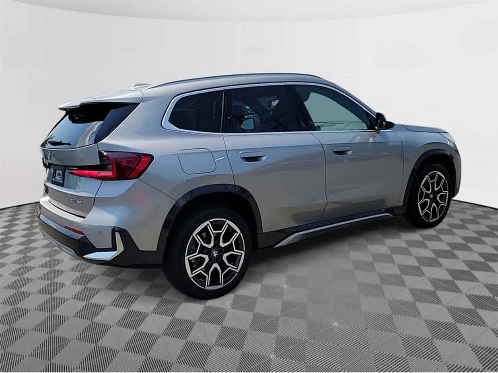 2023 BMW X1 xDrive28i 8