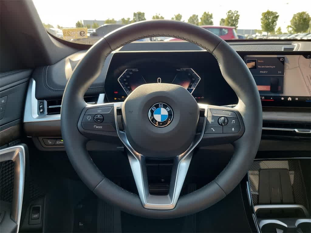 2025 BMW X1 xDrive28i 9