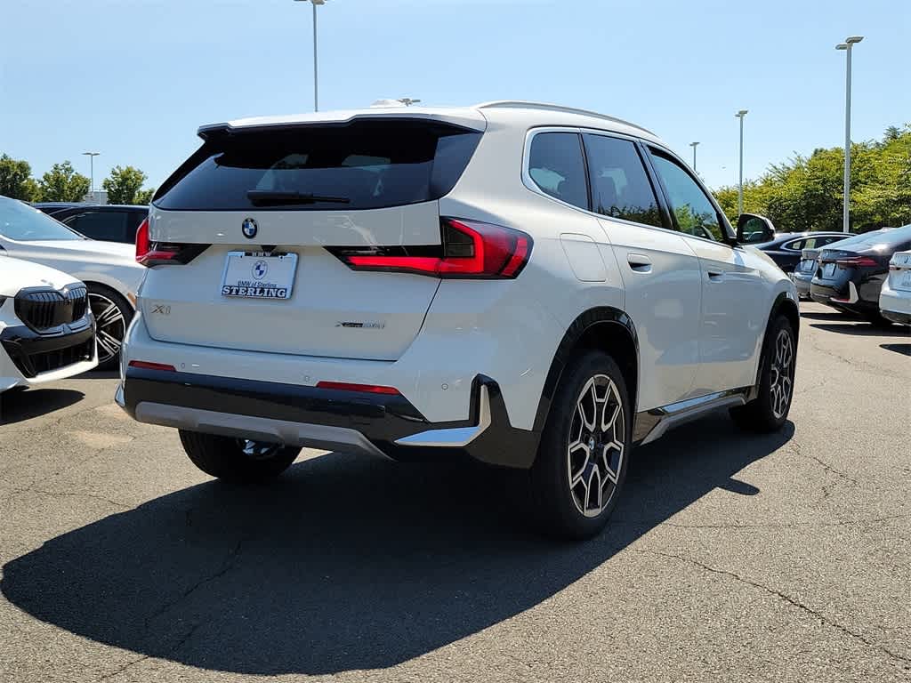 2025 BMW X1 xDrive28i 3