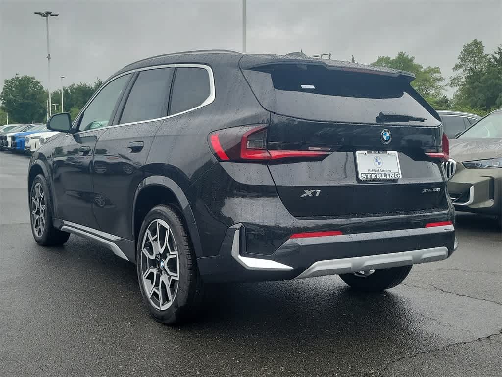 2025 BMW X1 xDrive28i 4