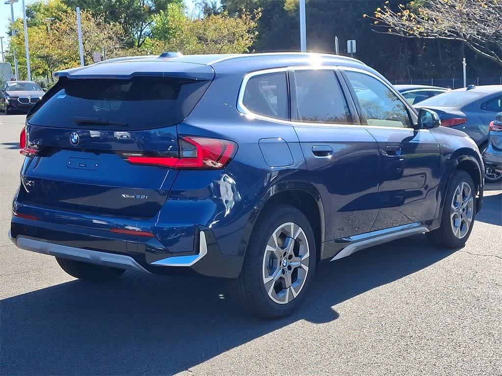 2025 BMW X1 xDrive28i 3