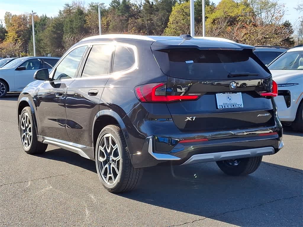 2025 BMW X1 xDrive28i 4