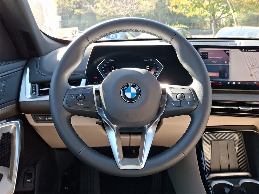 2025 BMW X1 xDrive28i 9