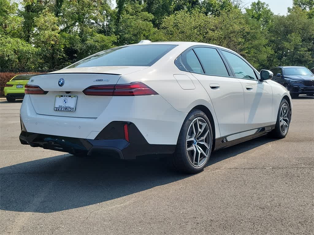 2025 BMW i5 xDrive40 3