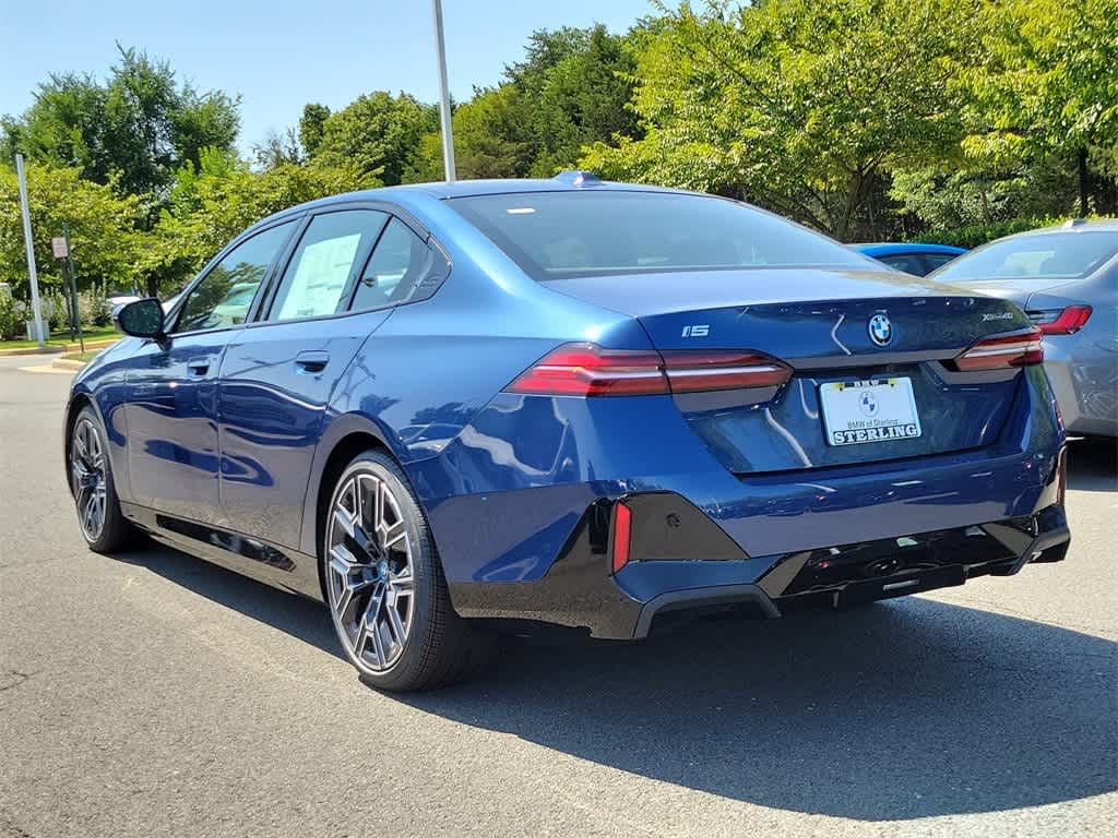 2025 BMW i5 xDrive40 4