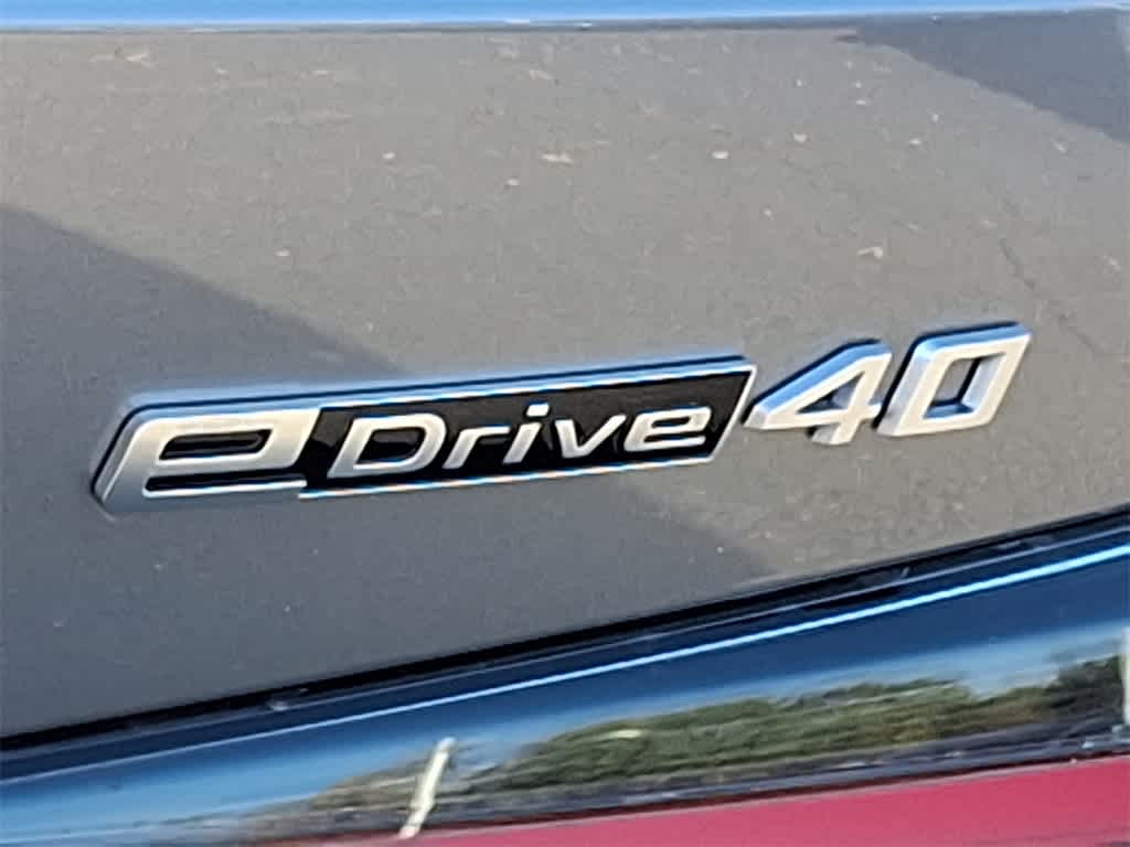 2025 BMW i4 eDrive40 13