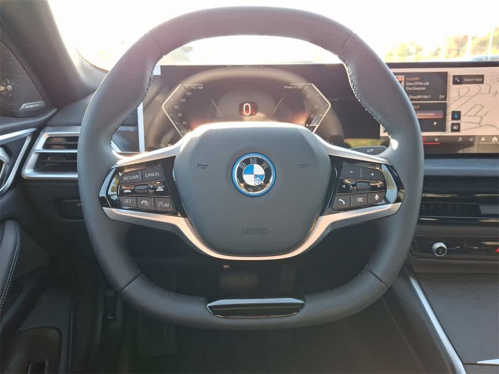 2025 BMW i4 eDrive40 9