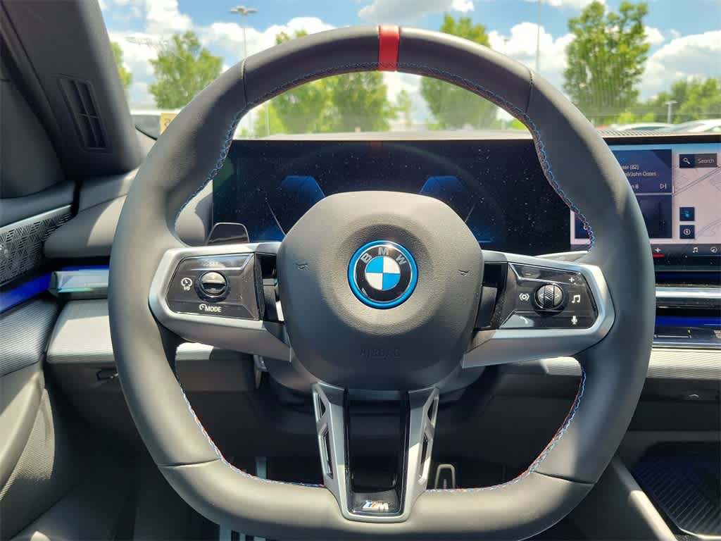 2024 BMW i5 M60 8