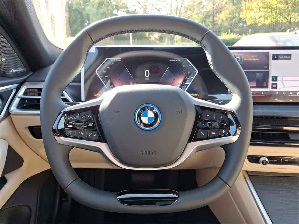 2025 BMW i4 xDrive40 9