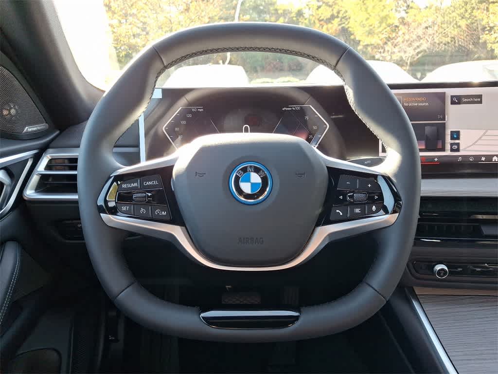 2025 BMW i4 xDrive40 9