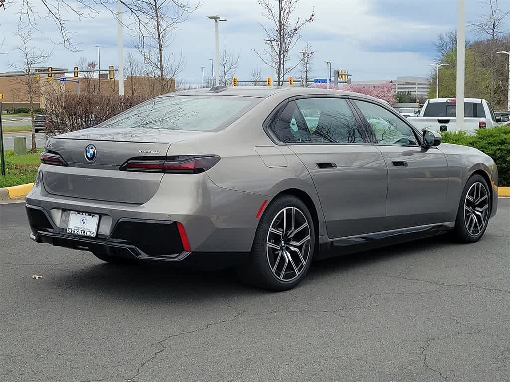 2024 BMW i7 xDrive60 3