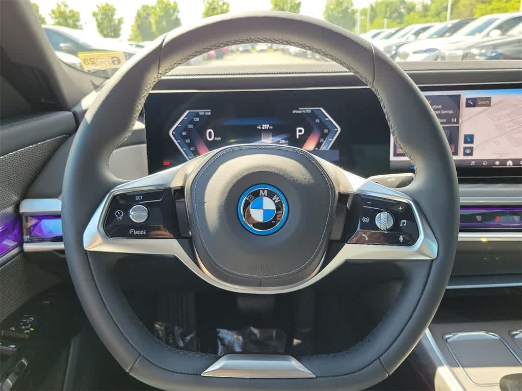 2024 BMW i7 xDrive60 8