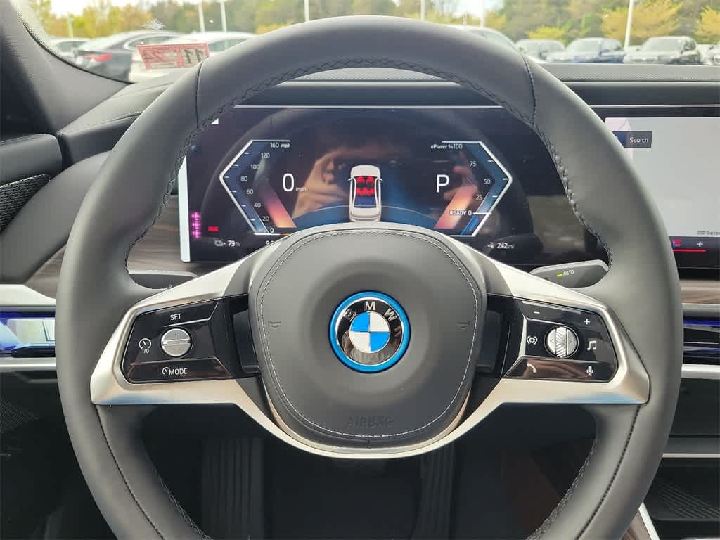 2024 BMW i7 xDrive60 8