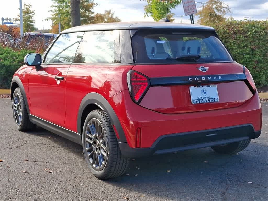 2025 MINI Hardtop 2 Door Cooper 4