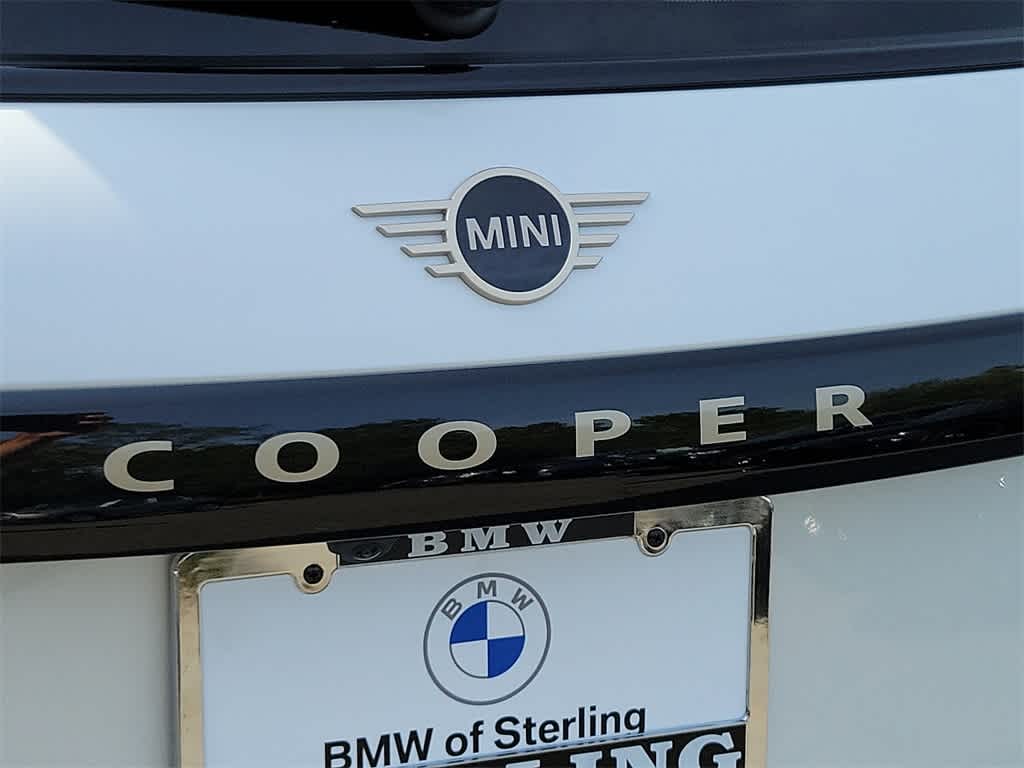 2025 MINI Hardtop 2 Door Cooper 11