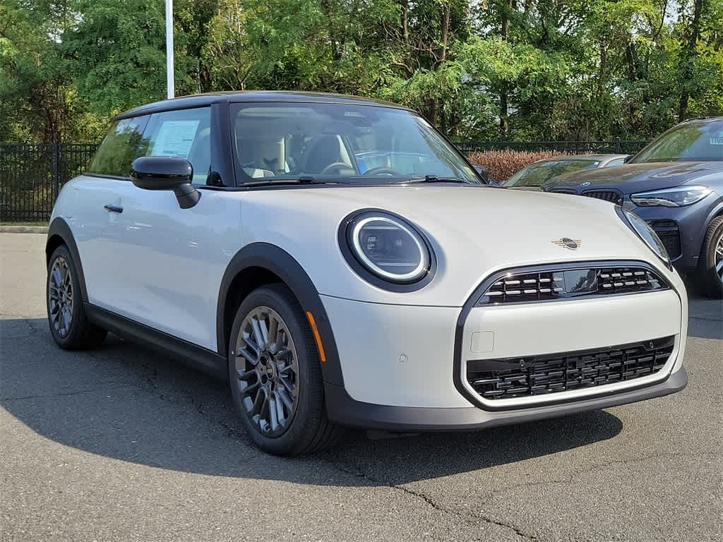 2025 MINI Hardtop 2 Door Cooper 2