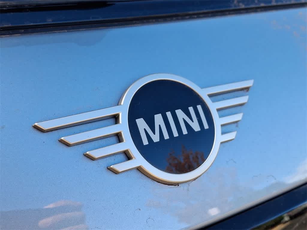 2025 MINI Hardtop 2 Door Cooper 11