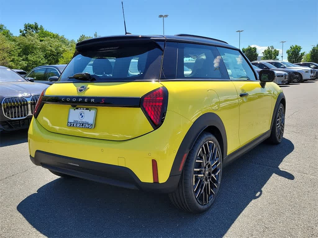 2025 MINI Hardtop 2 Door Cooper S 3