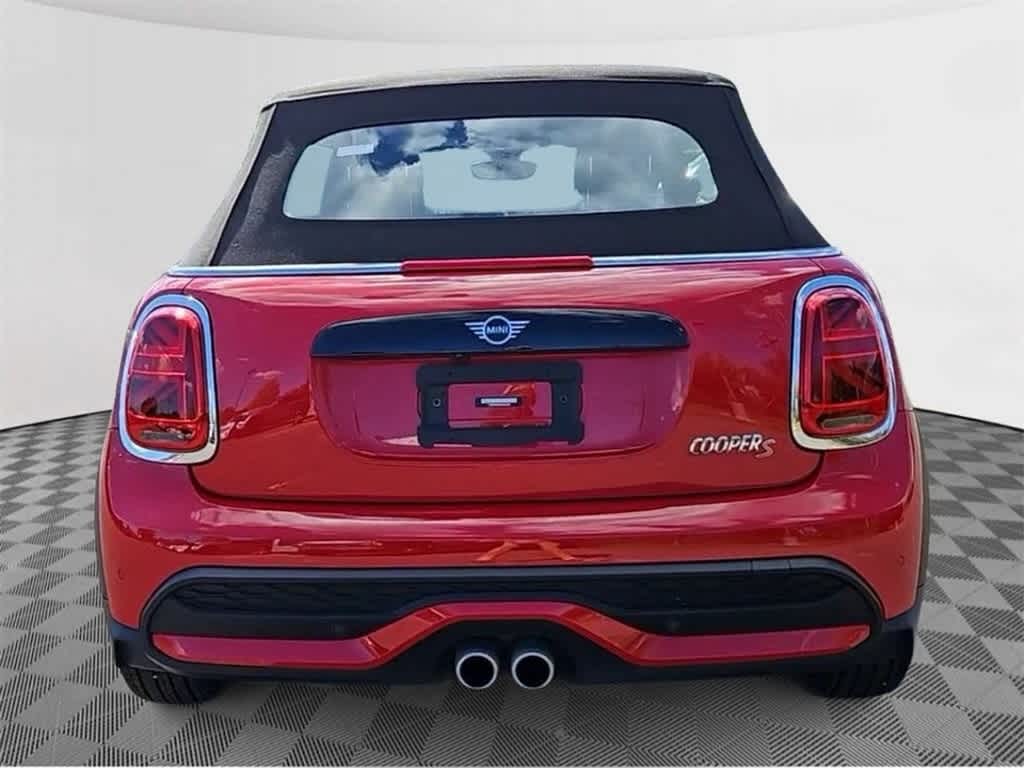 2024 MINI Convertible Cooper S 7