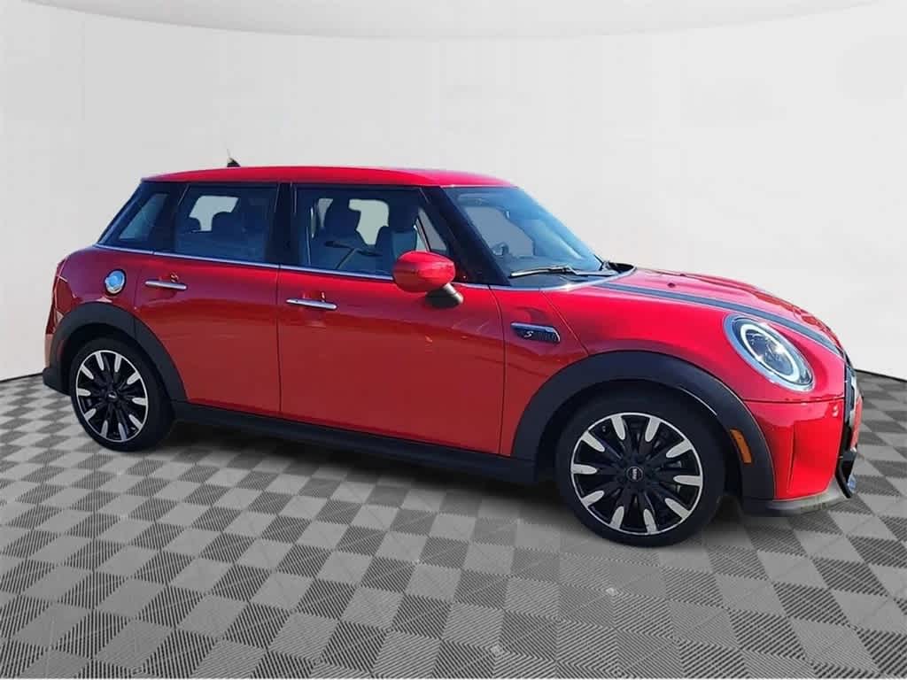 2022 MINI Hardtop 4 Door Cooper S 9