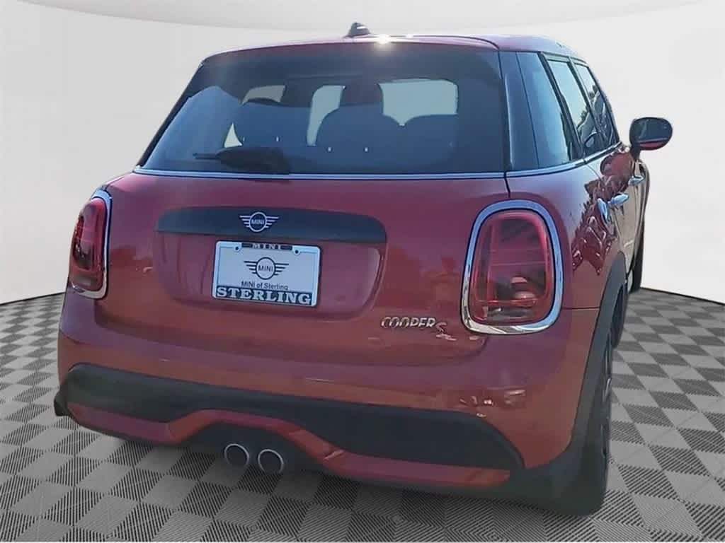 2022 MINI Hardtop 4 Door Cooper S 7