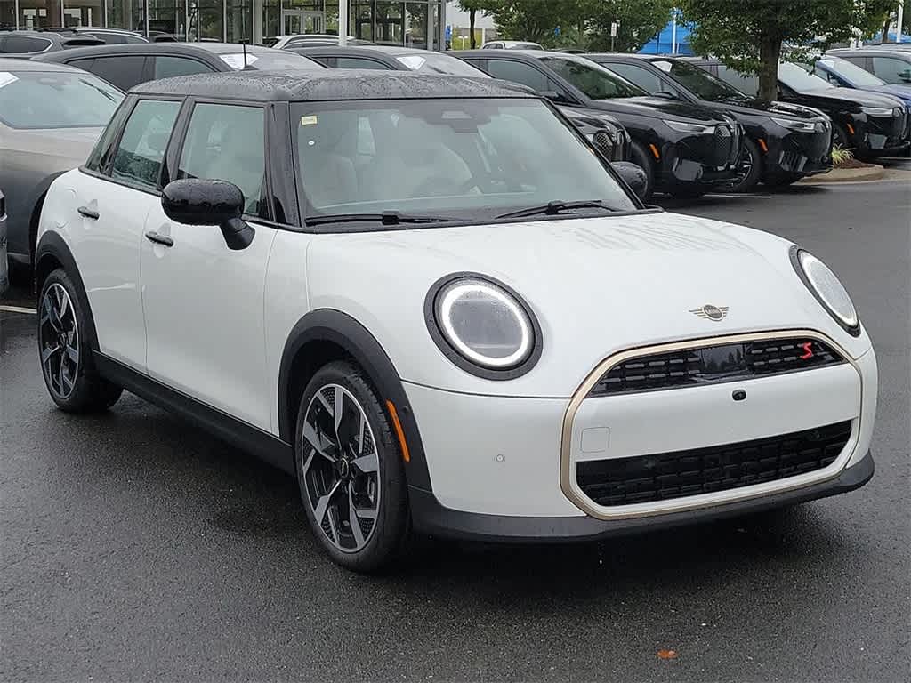 2025 MINI Hardtop 4 Door Cooper S 2