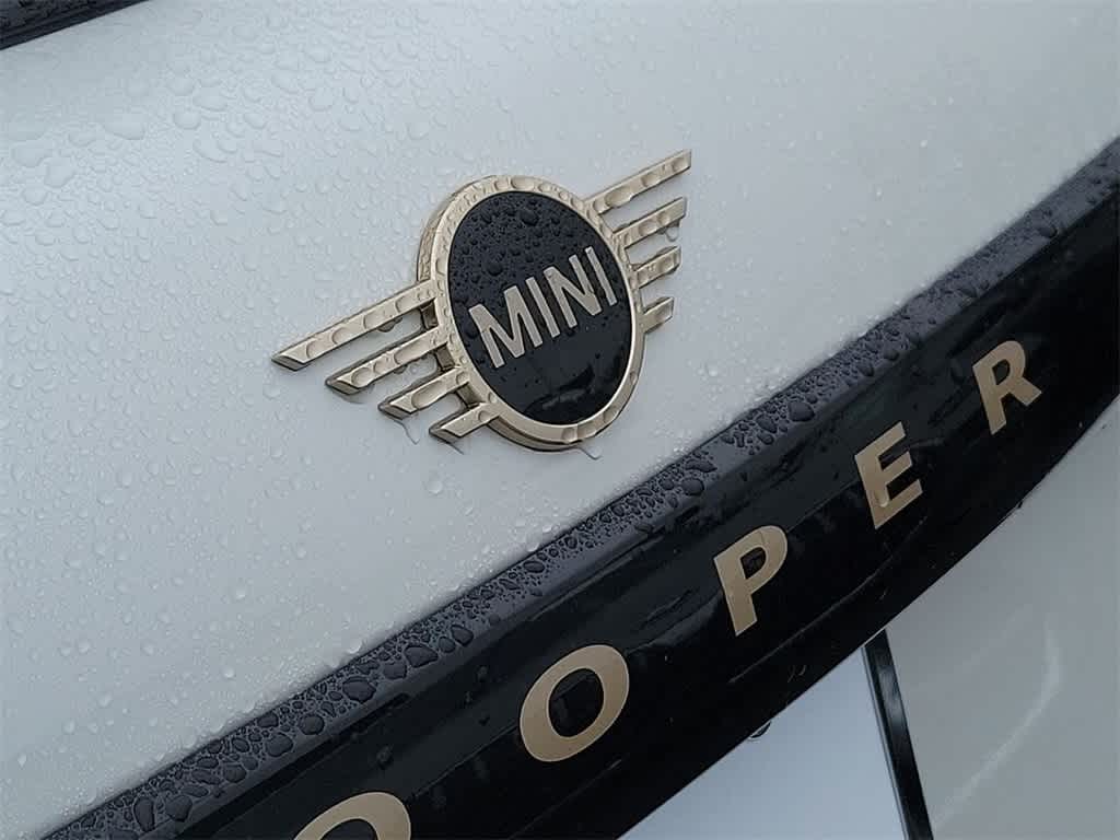 2025 MINI Hardtop 4 Door Cooper S 11