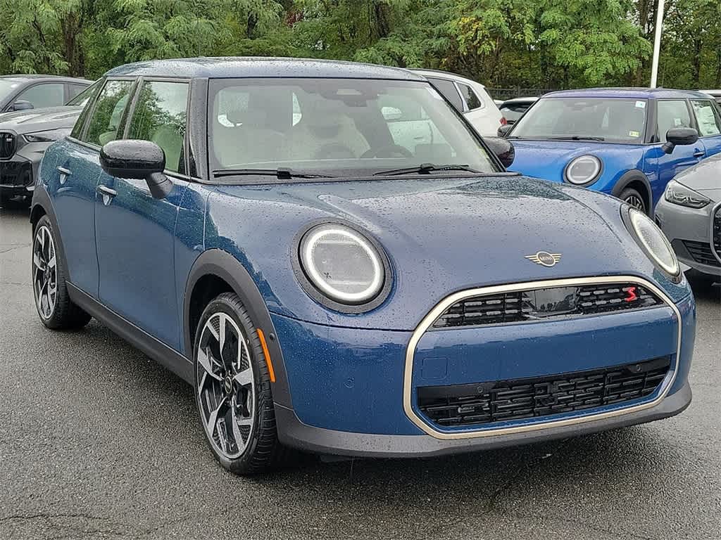 2025 MINI Hardtop 4 Door Cooper S 2