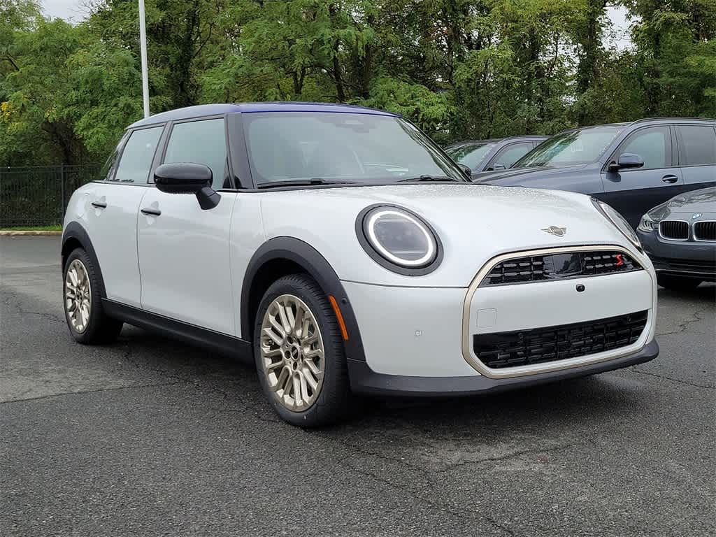 2025 MINI Hardtop 4 Door Cooper S 2