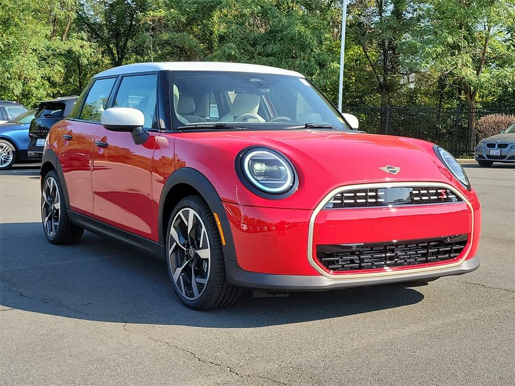 2025 MINI Hardtop 4 Door Cooper S 2