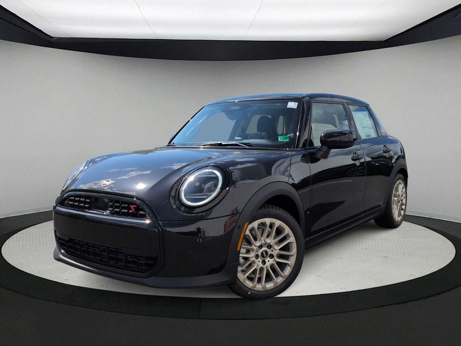 2026 MINI Hardtop 4 Door