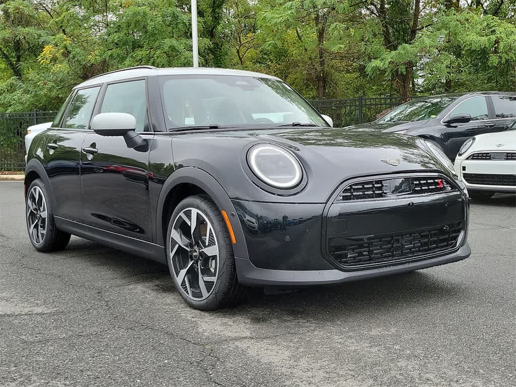 2025 MINI Hardtop 4 Door Cooper S 2