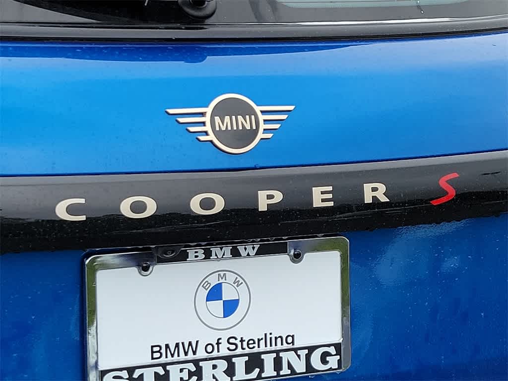 2025 MINI Hardtop 4 Door Cooper S 11