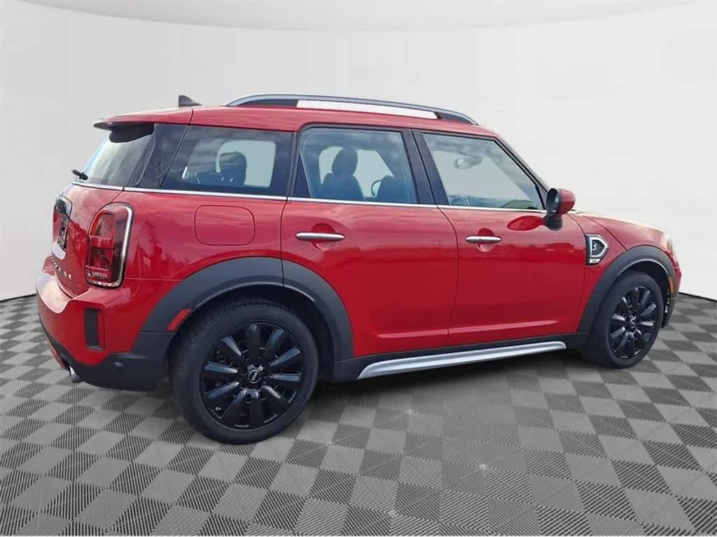 2022 MINI Countryman Cooper S 8