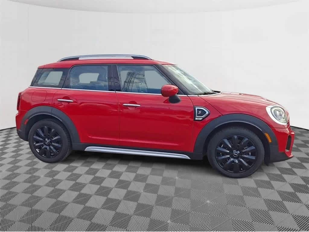 2022 MINI Countryman Cooper S 9