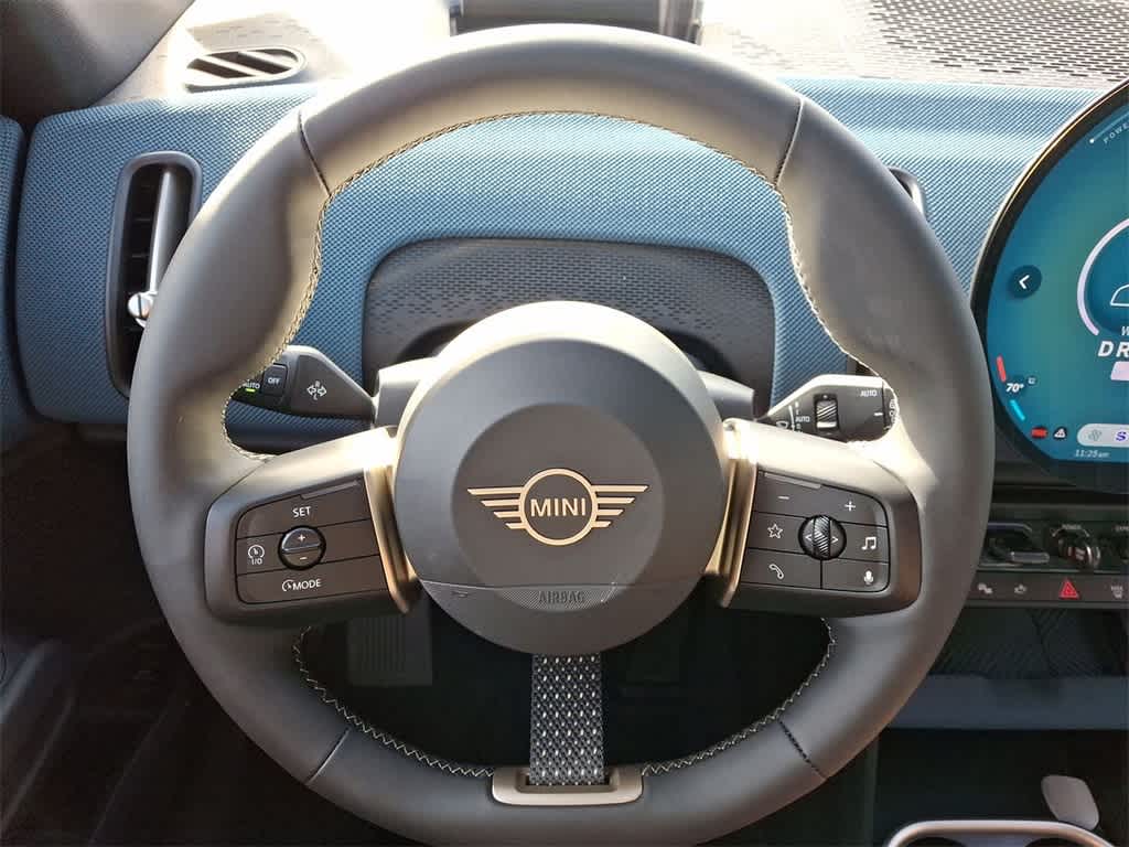 2025 MINI Countryman Cooper SE 9