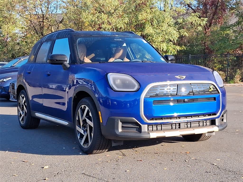 2025 MINI Countryman Cooper SE 2