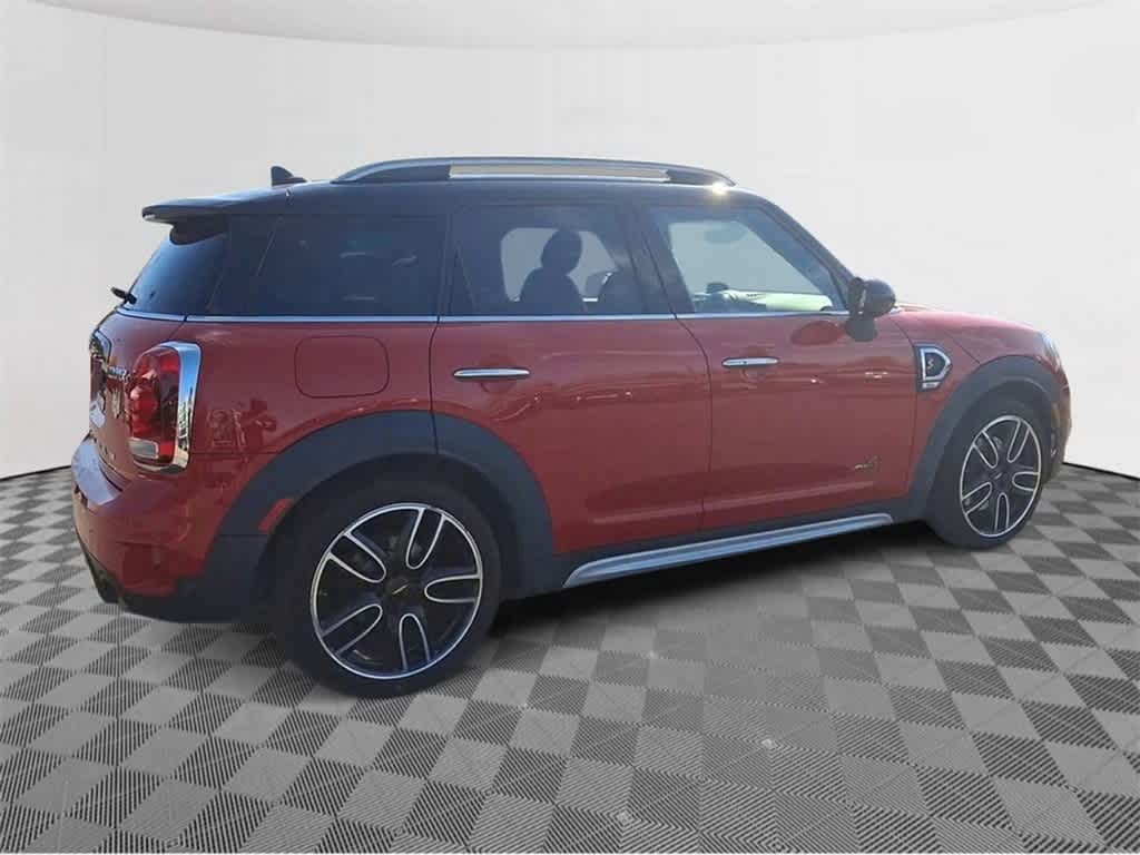 2018 MINI Countryman Cooper S 8